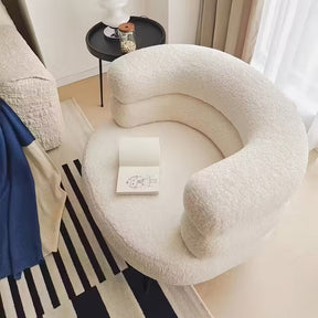 RelaxLounge – Minimalist Armchair